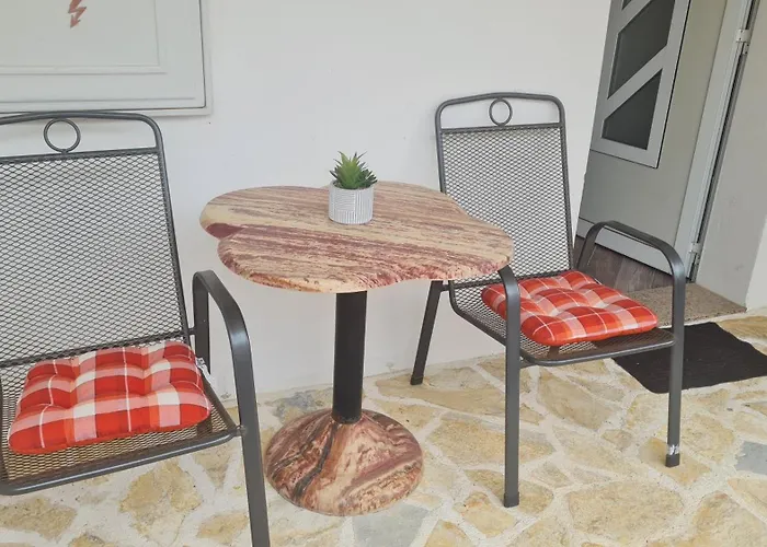 Apartment Lovmar