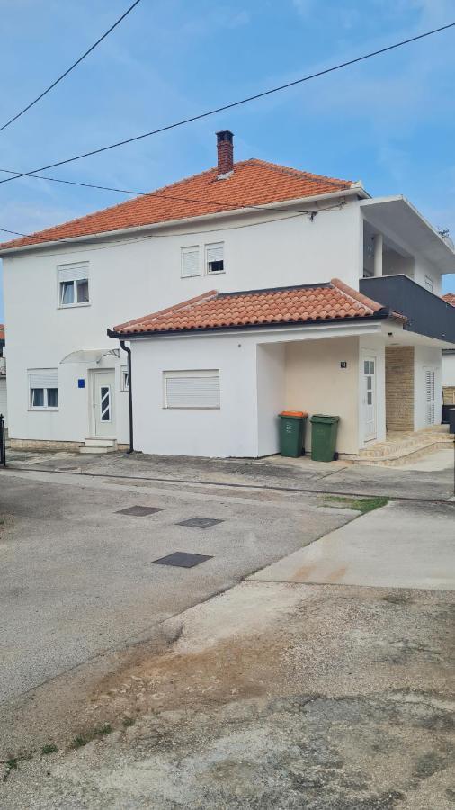 Apartment Lovmar *